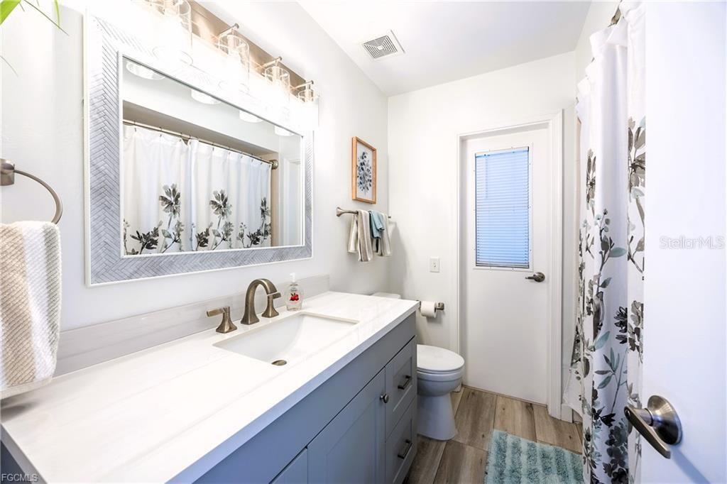 Image 19 of 43 For 420 37th Street