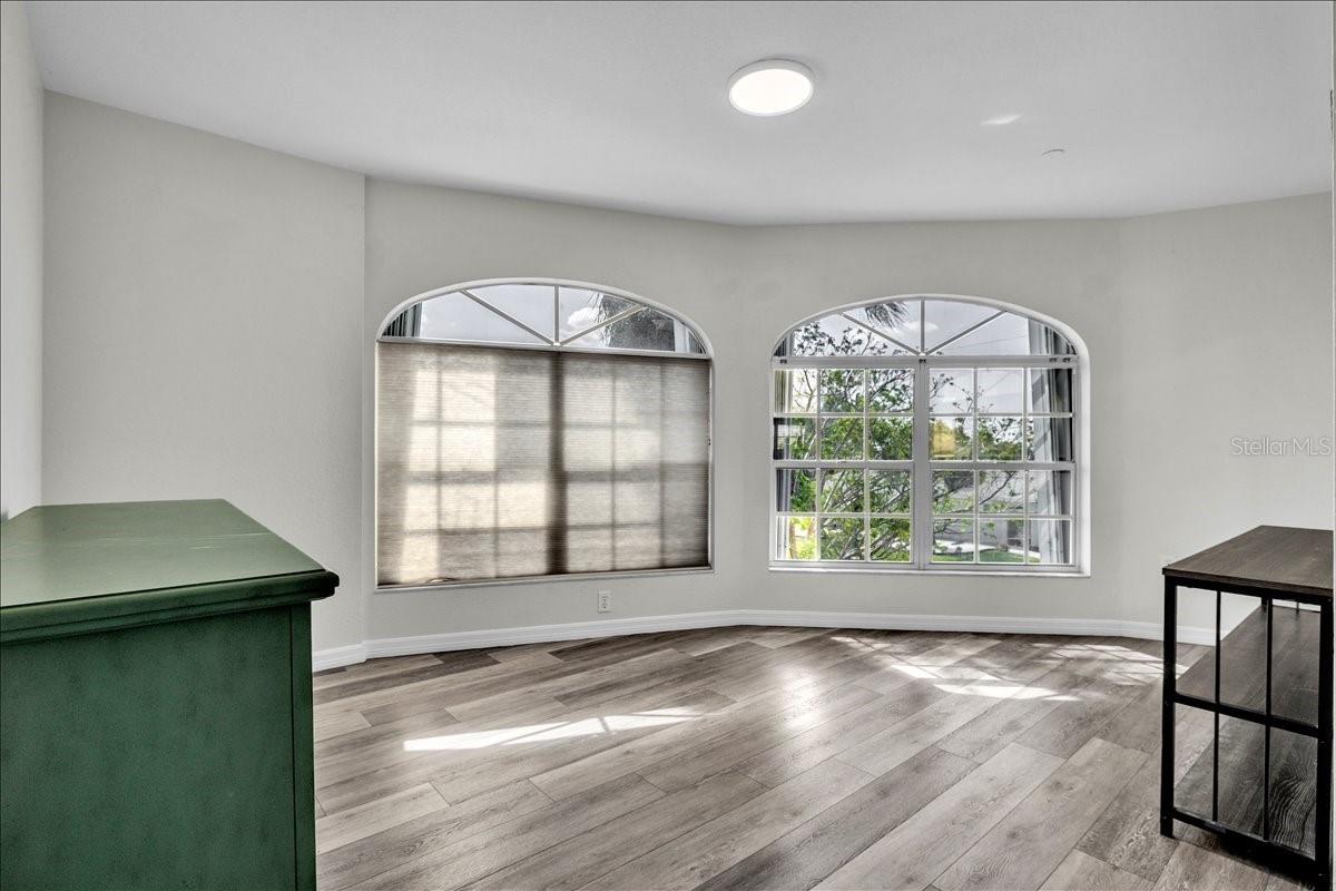 Image 13 of 42 For 24262 Captain Kidd Boulevard