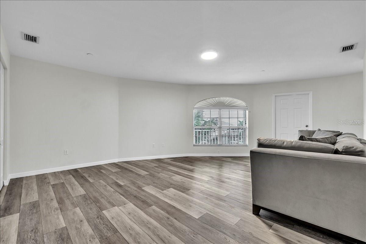 Image 21 of 42 For 24262 Captain Kidd Boulevard