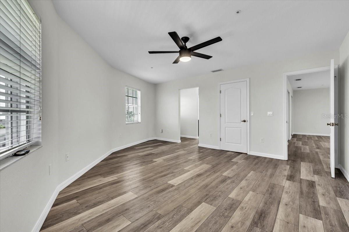 Image 22 of 42 For 24262 Captain Kidd Boulevard