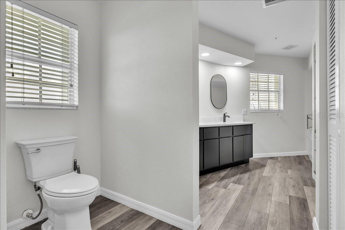 Image 24 of 42 For 24262 Captain Kidd Boulevard