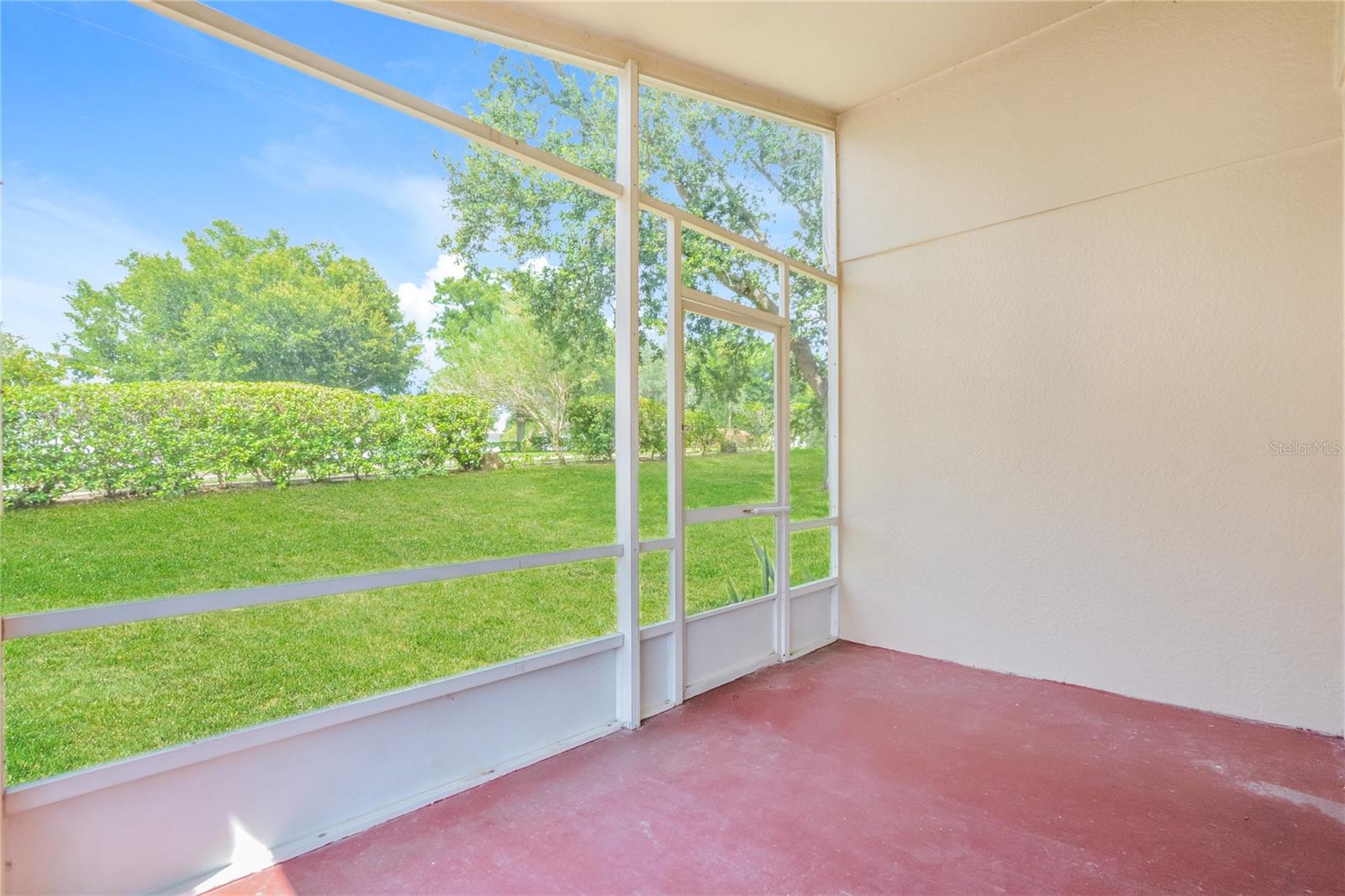 Image 14 of 15 For 1588 Silhouette Drive