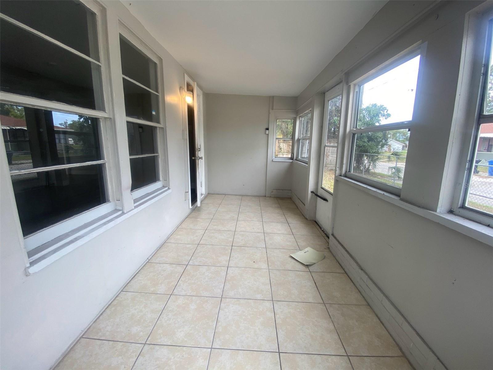 Image 3 of 16 For 1400 21st Street S