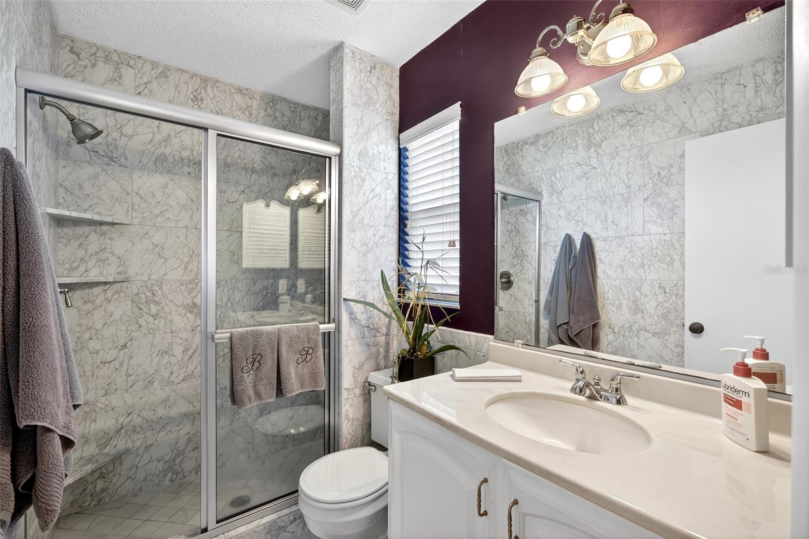 Image 15 of 27 For 1255 Lincoln Drive