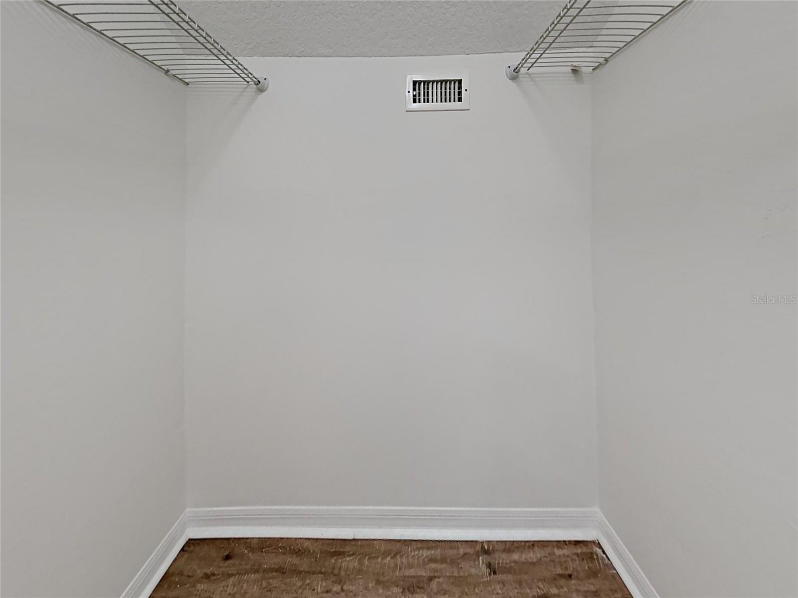 Image 20 of 25 For 2473 Sagemont Drive