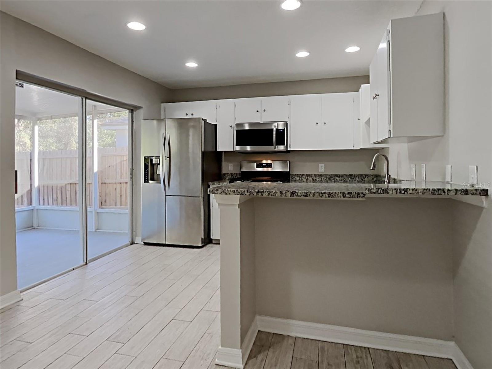 Image 8 of 25 For 2473 Sagemont Drive