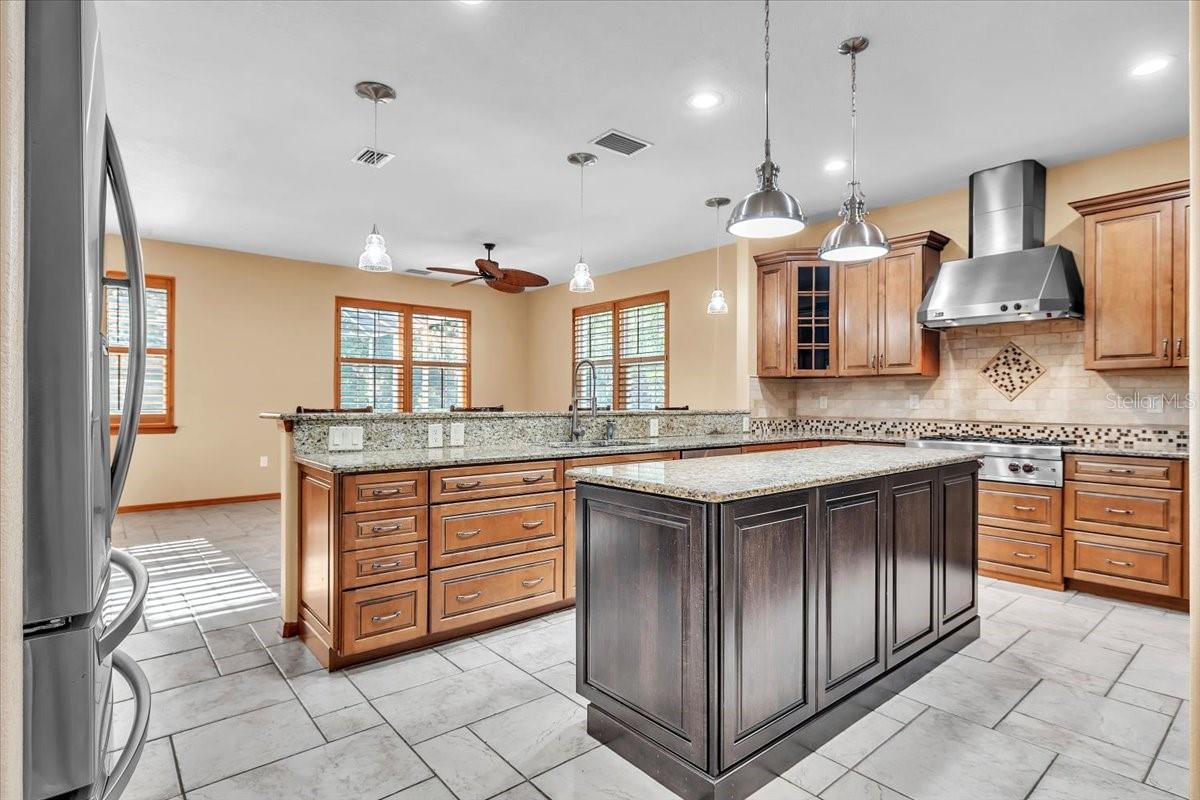 Image 17 of 54 For 10597 Kissimmee Road