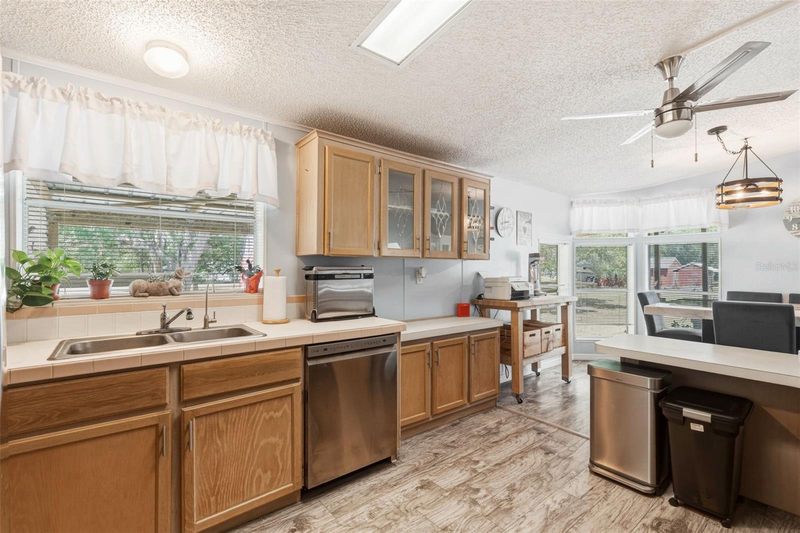 Image 12 of 25 For 4981 Hickory Street