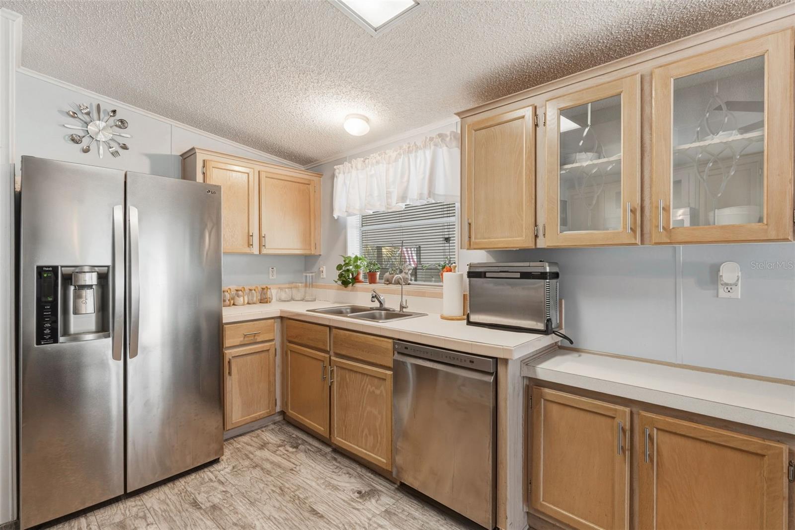 Image 15 of 25 For 4981 Hickory Street