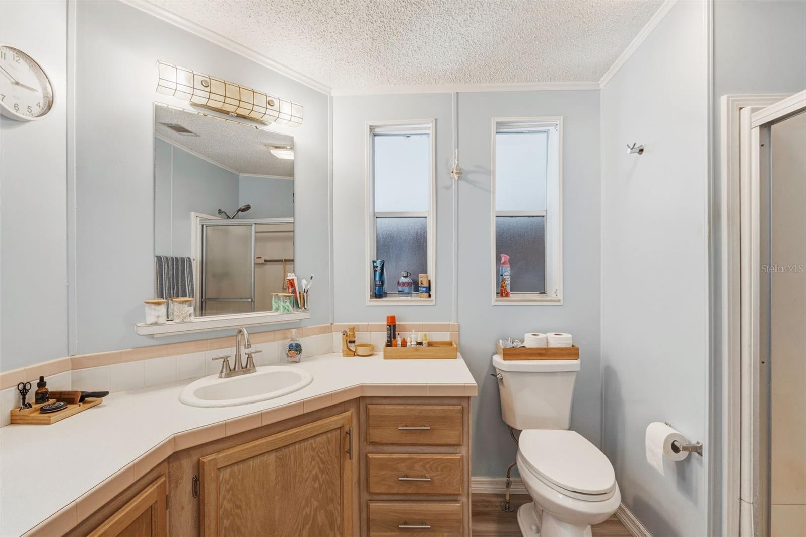 Image 23 of 25 For 4981 Hickory Street