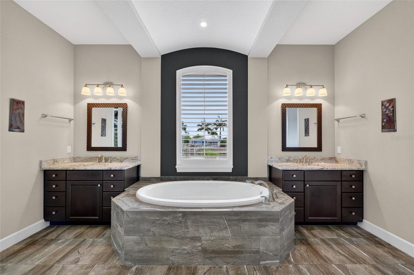 Image 22 of 55 For 954 Santa Brigida Court