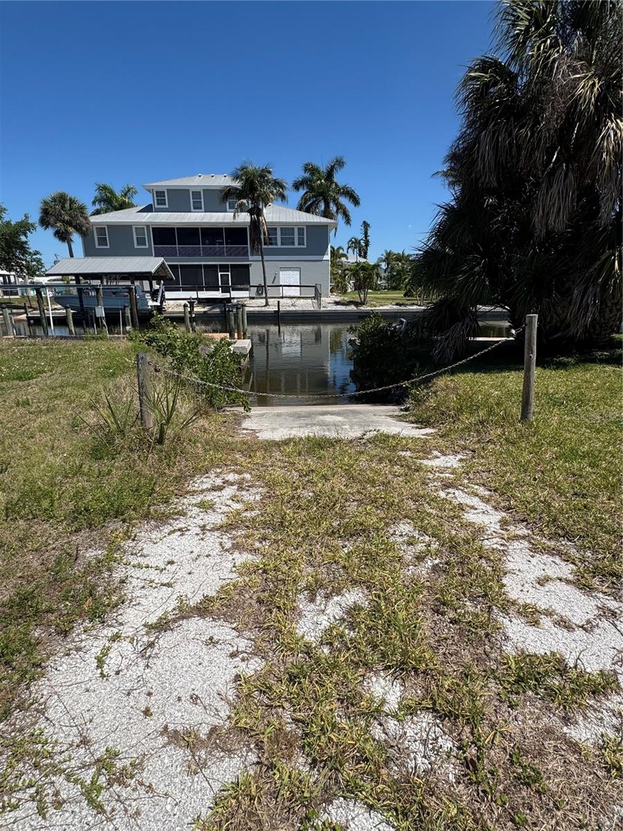 Image 5 of 7 For 24360 Blackbeard Blvd