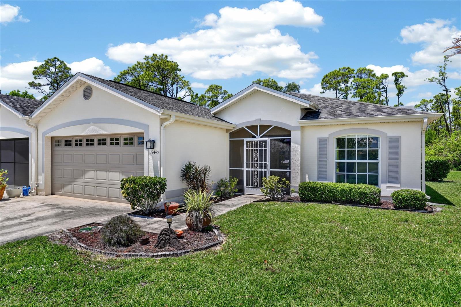 Image 2 of 35 For 13440 Pembroke Circle N