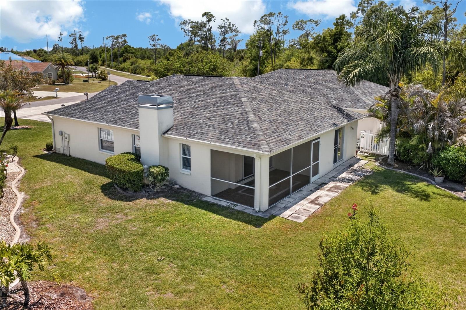 Image 33 of 35 For 13440 Pembroke Circle N