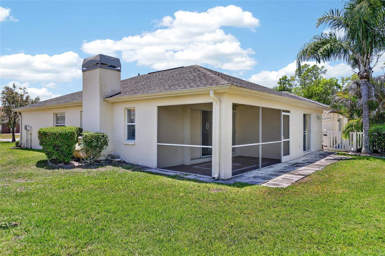 Image 34 of 35 For 13440 Pembroke Circle N