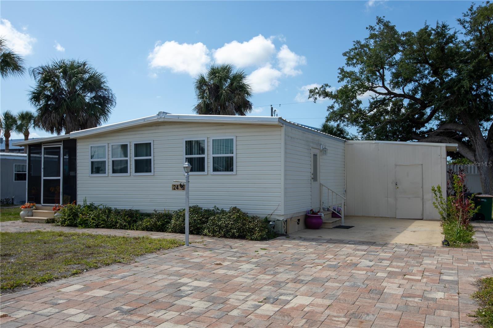 Image 6 of 47 For 2465 Heron Drive