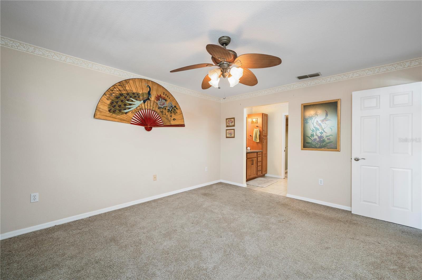 Image 23 of 54 For 220 Coldeway Drive 123