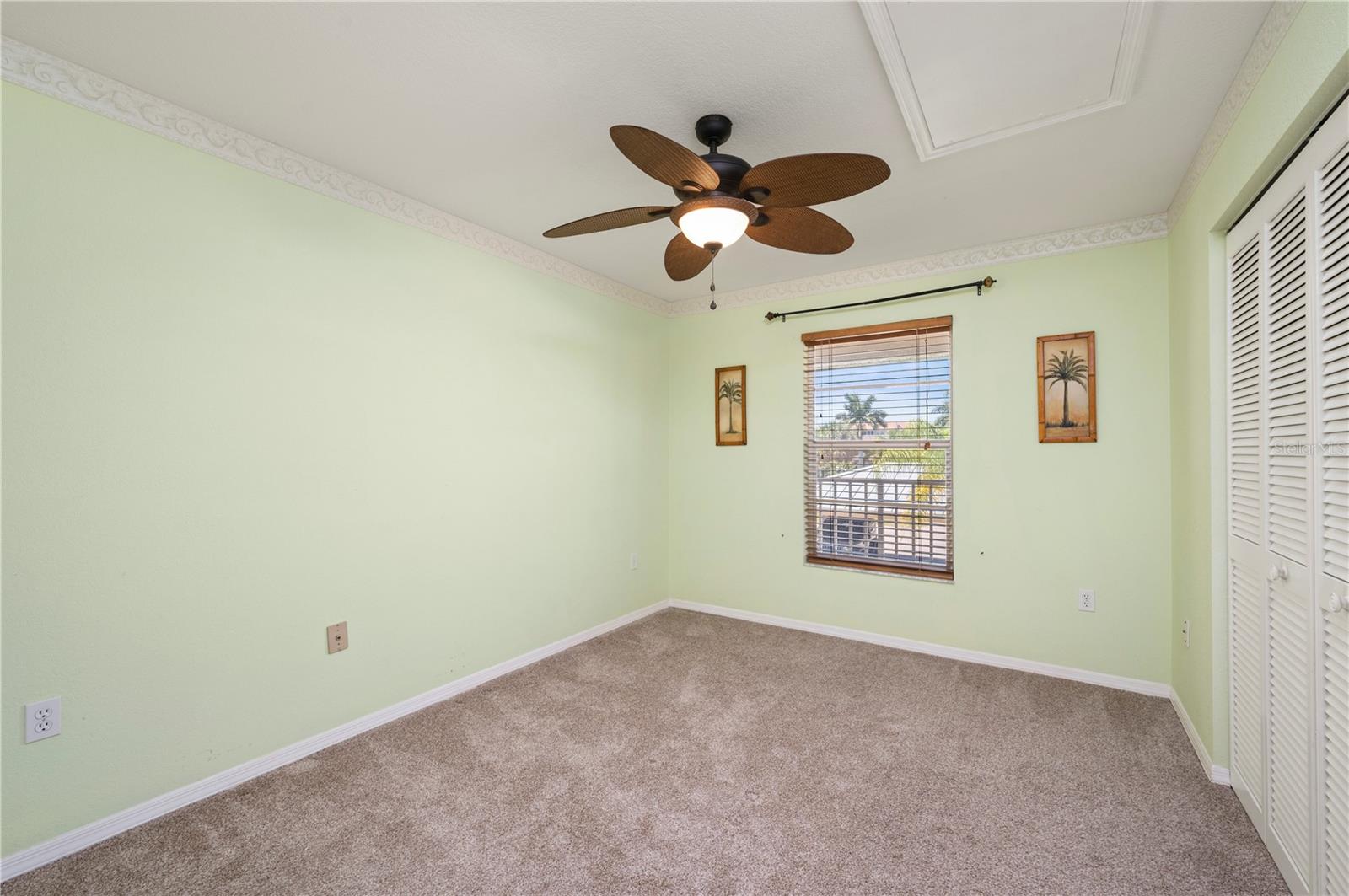 Image 29 of 54 For 220 Coldeway Drive 123