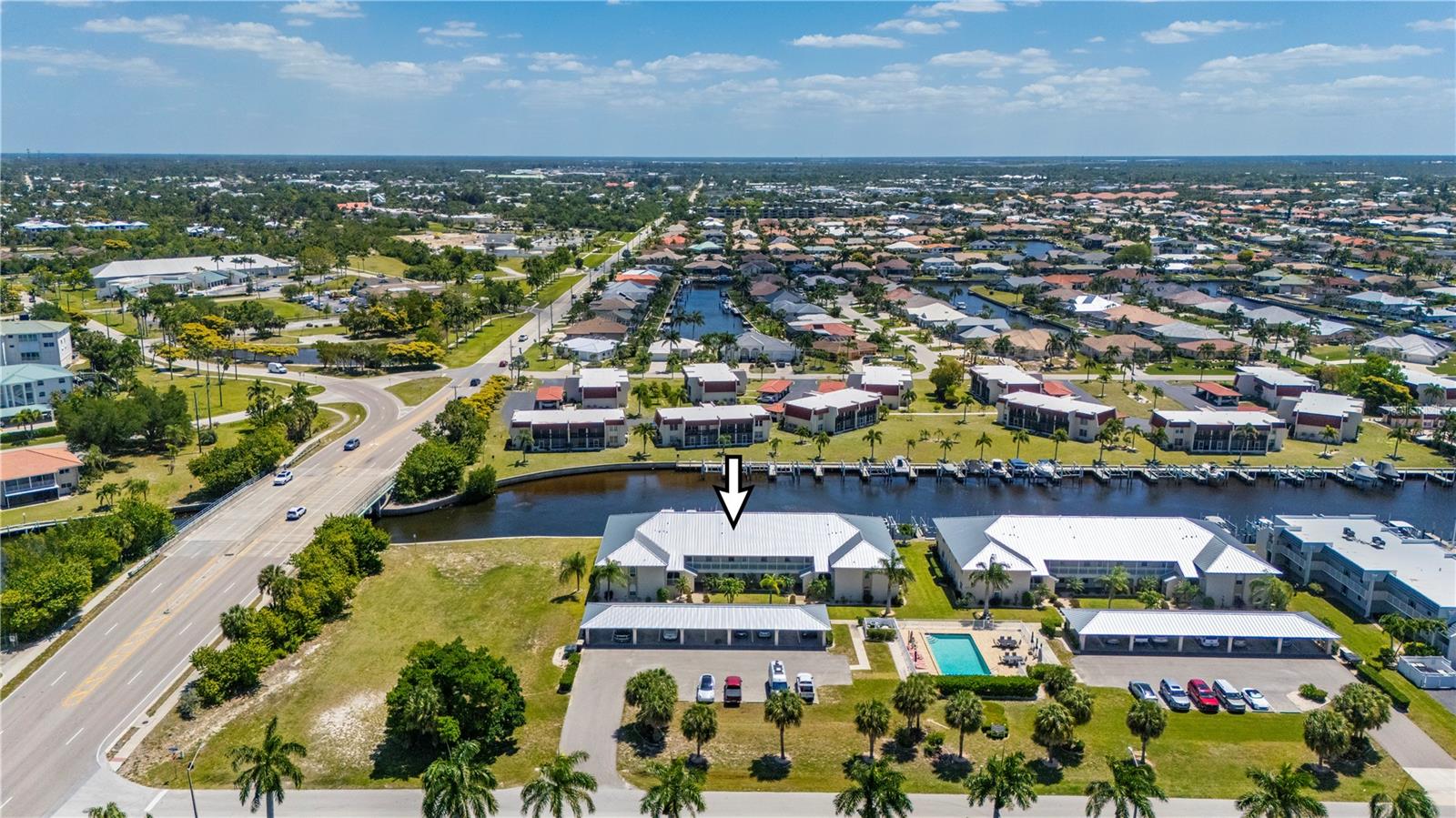 Image 40 of 54 For 220 Coldeway Drive 123