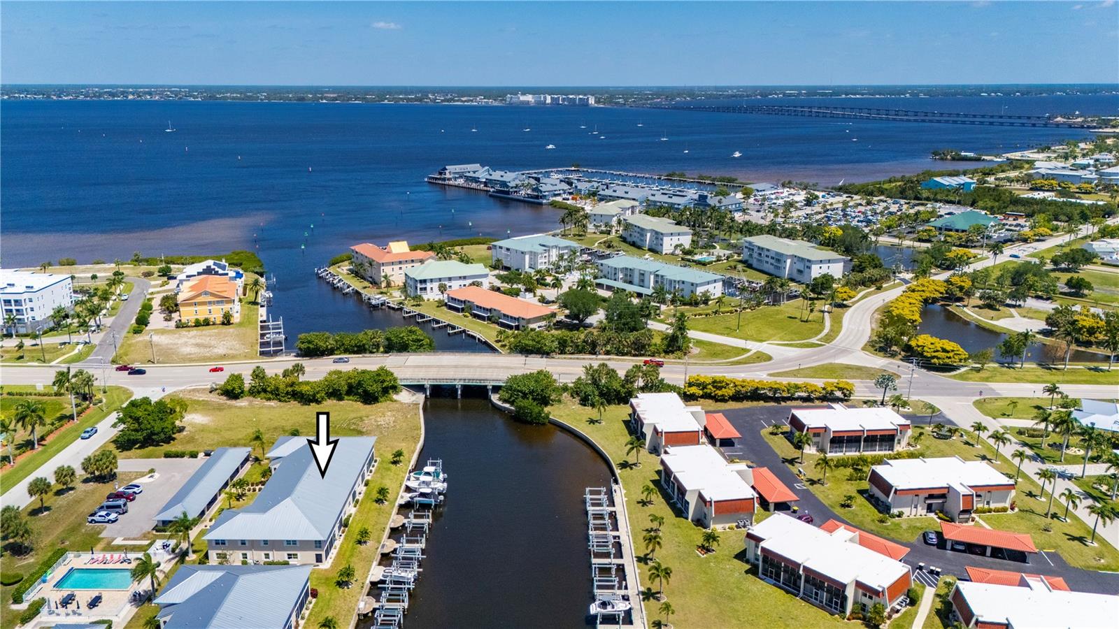 Image 47 of 54 For 220 Coldeway Drive 123