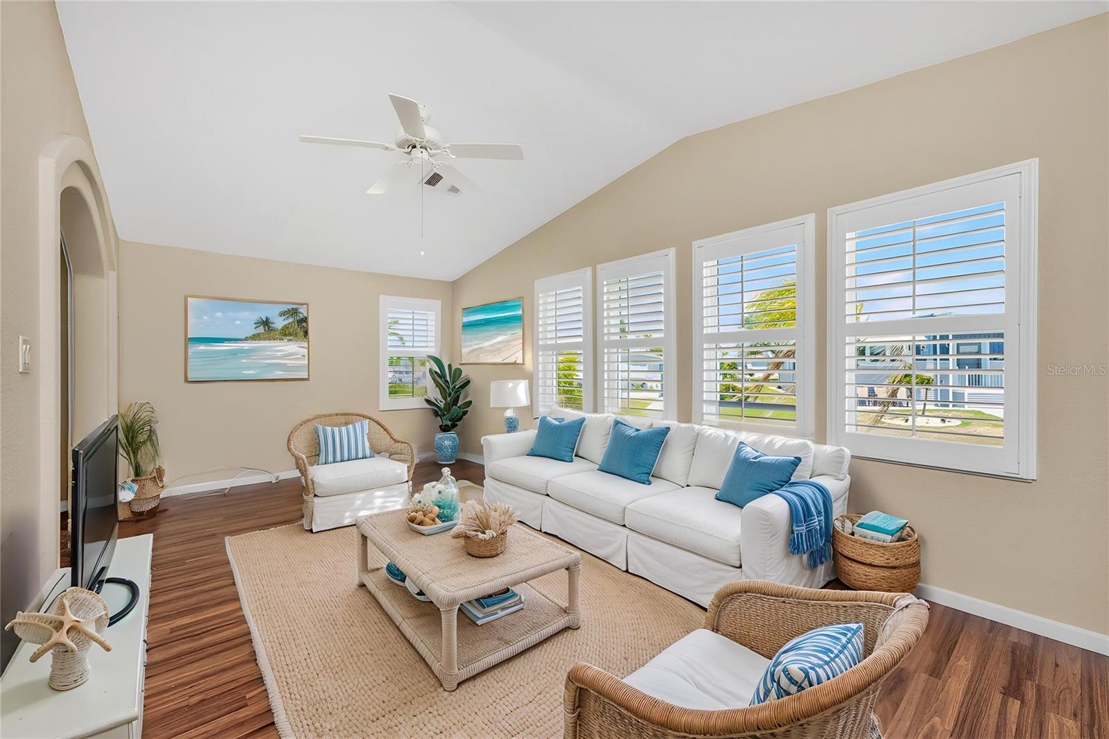 Image 3 of 50 For 7491 Danvers Circle