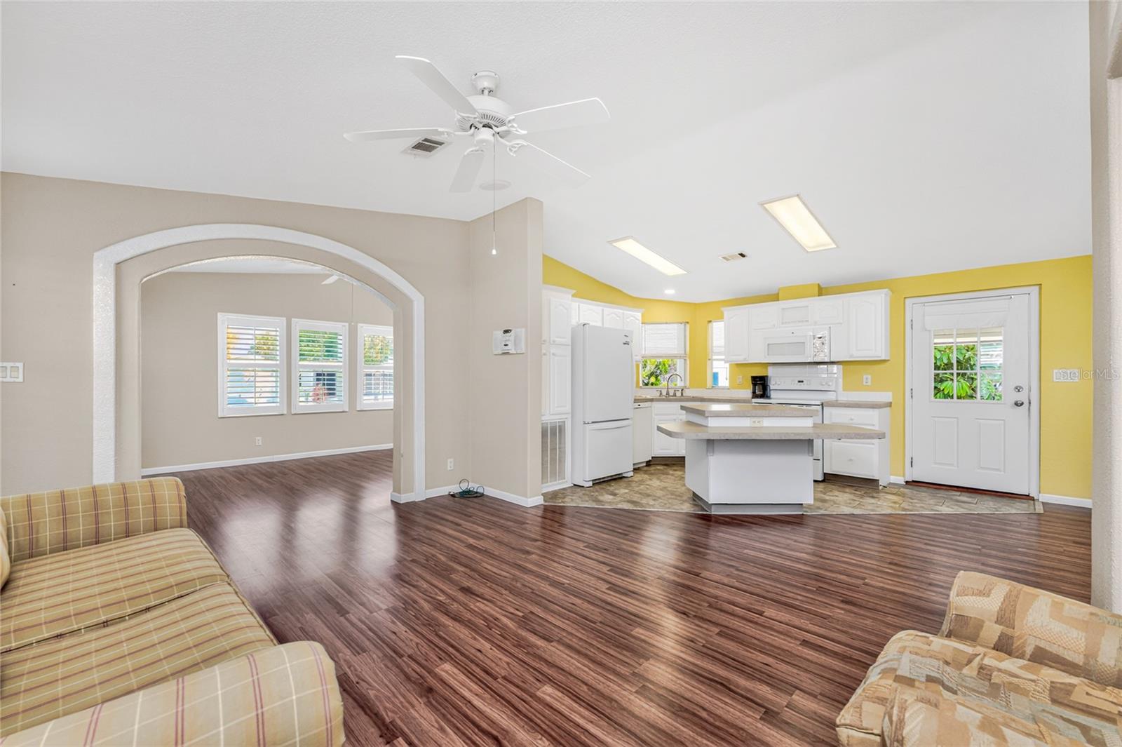 Image 8 of 50 For 7491 Danvers Circle