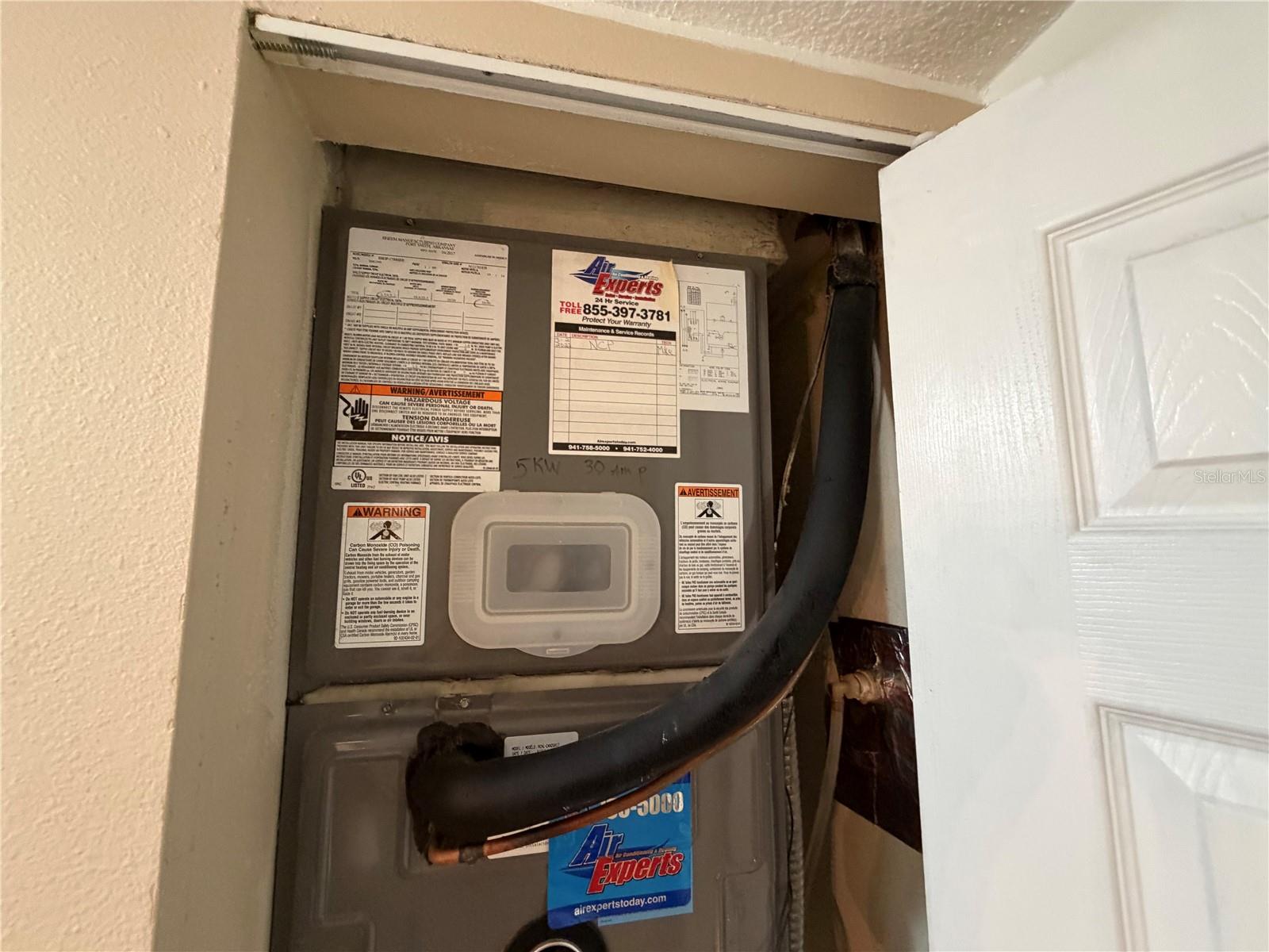 Image 21 of 23 For 21405 Olean Boulevard 519