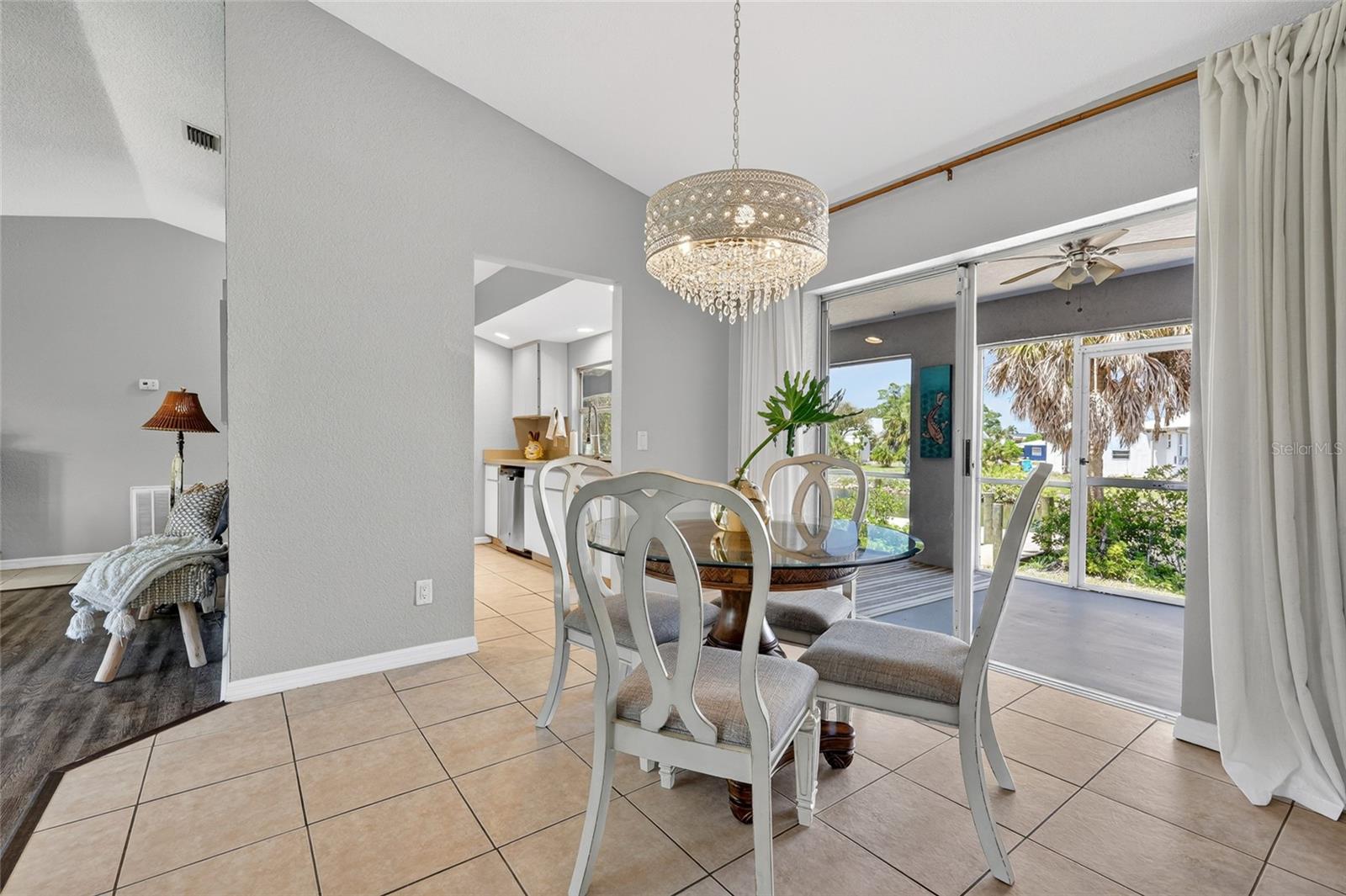 Image 10 of 45 For 3000 Banyan Way