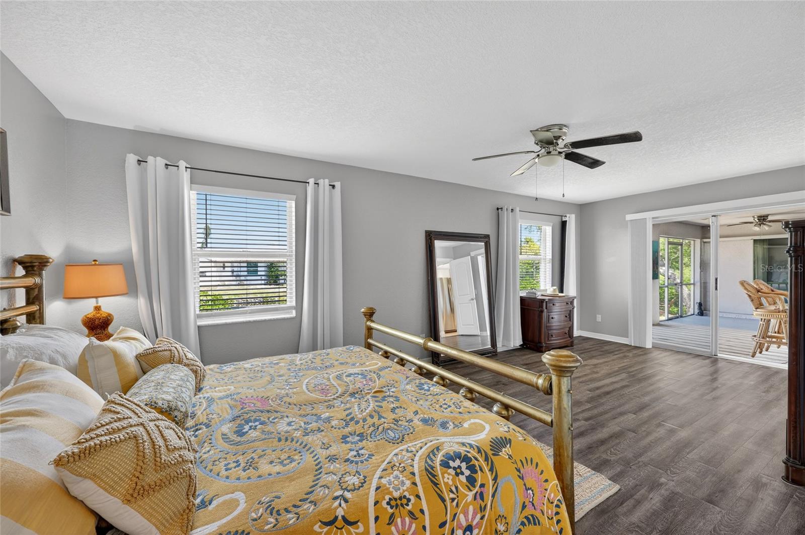 Image 16 of 45 For 3000 Banyan Way