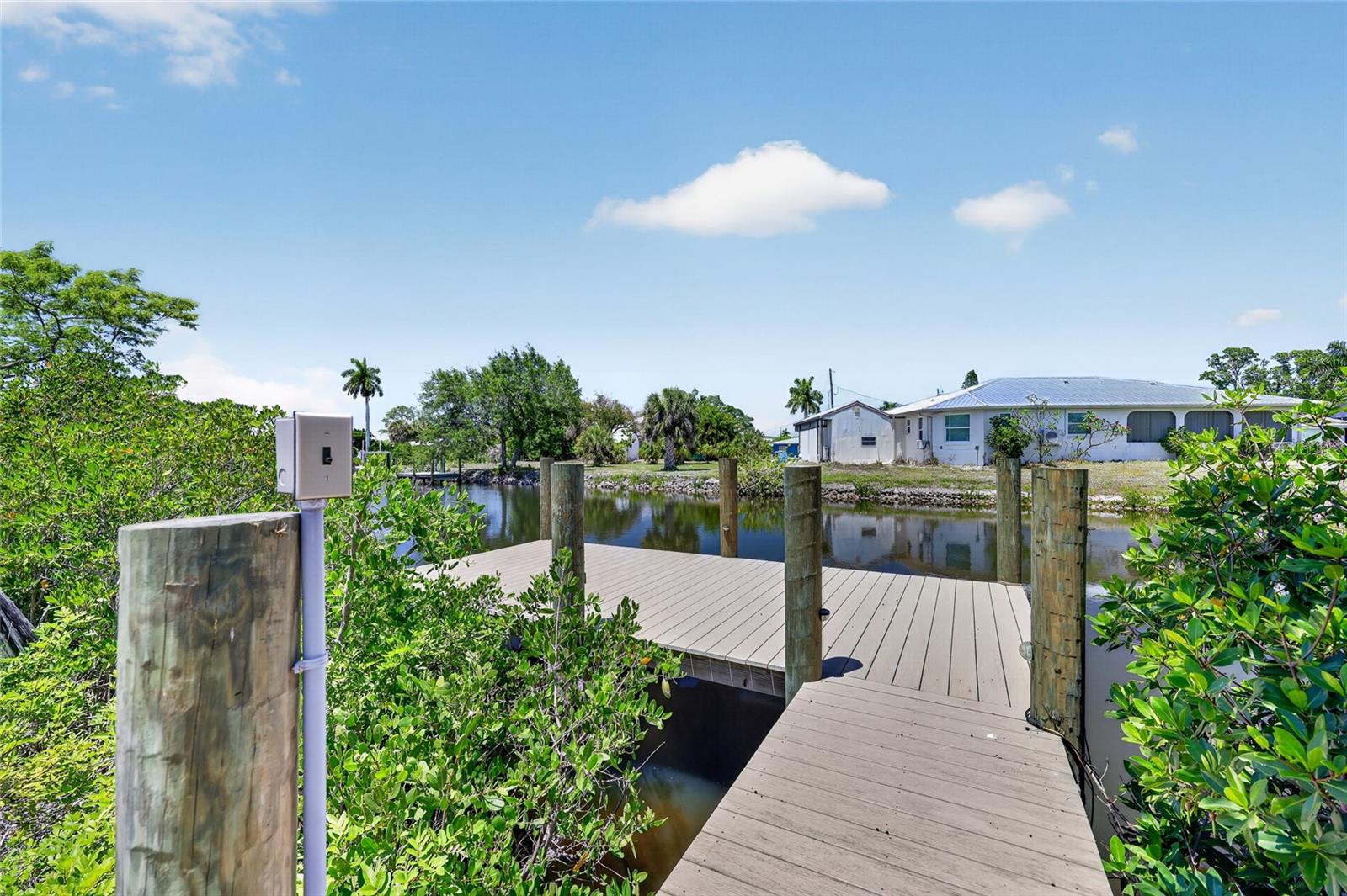 Image 26 of 45 For 3000 Banyan Way