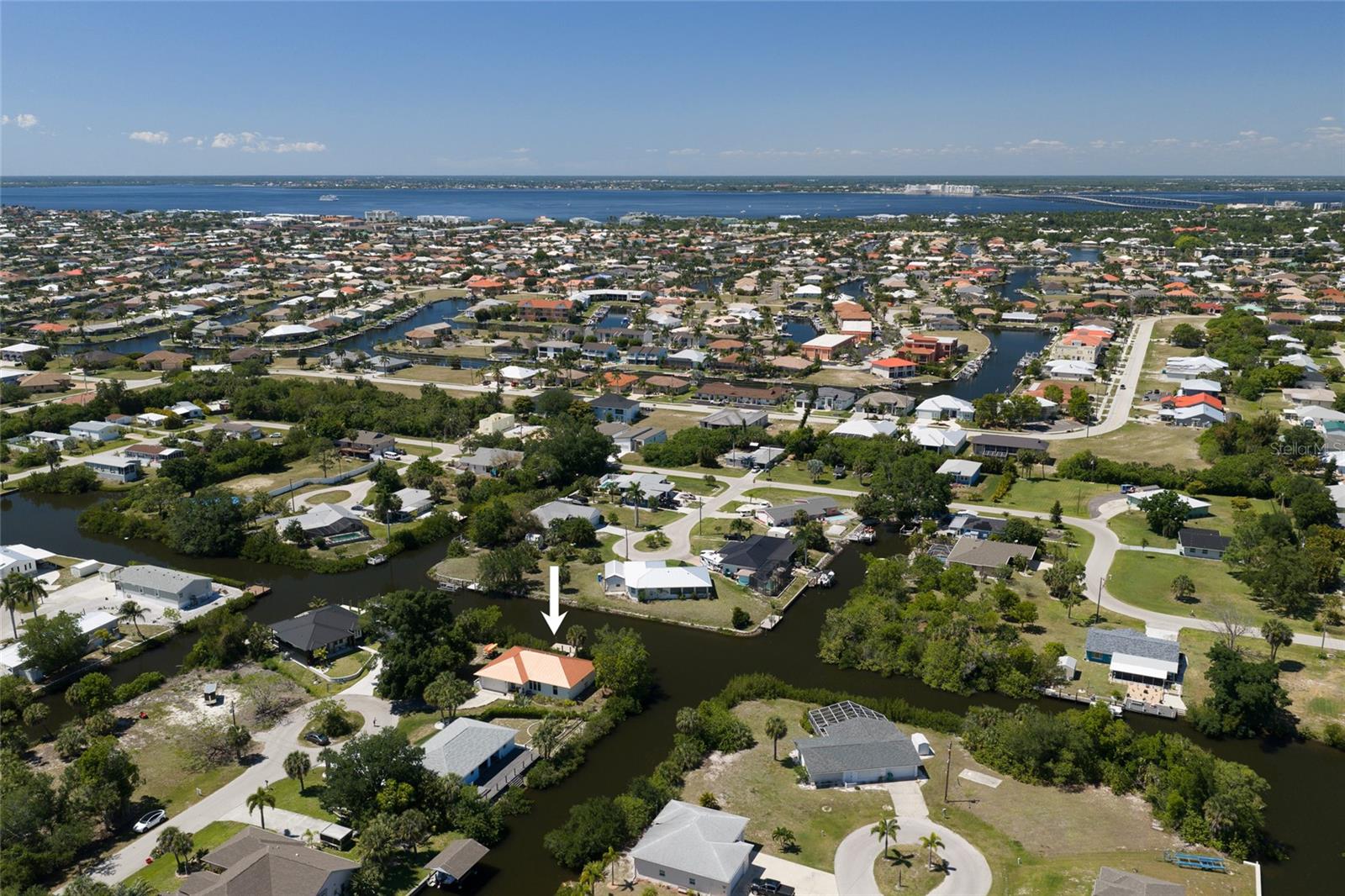 Image 3 of 45 For 3000 Banyan Way
