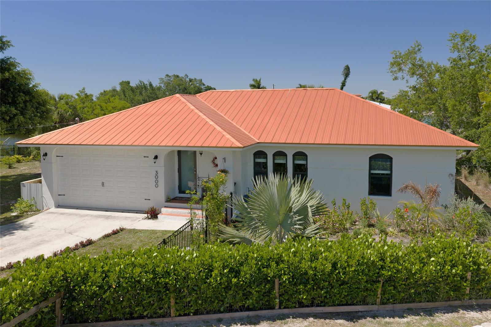 Image 34 of 45 For 3000 Banyan Way