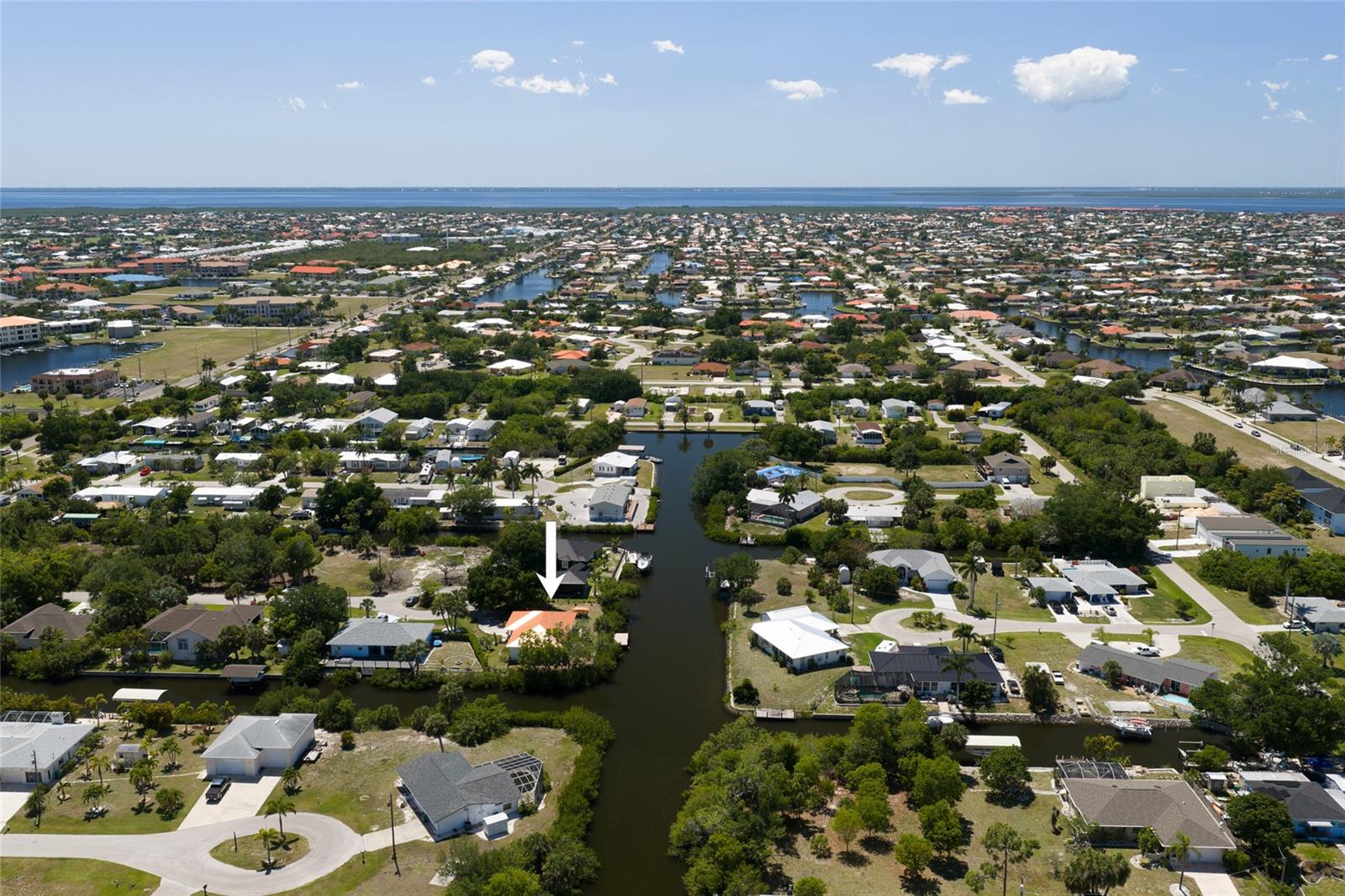 Image 35 of 45 For 3000 Banyan Way