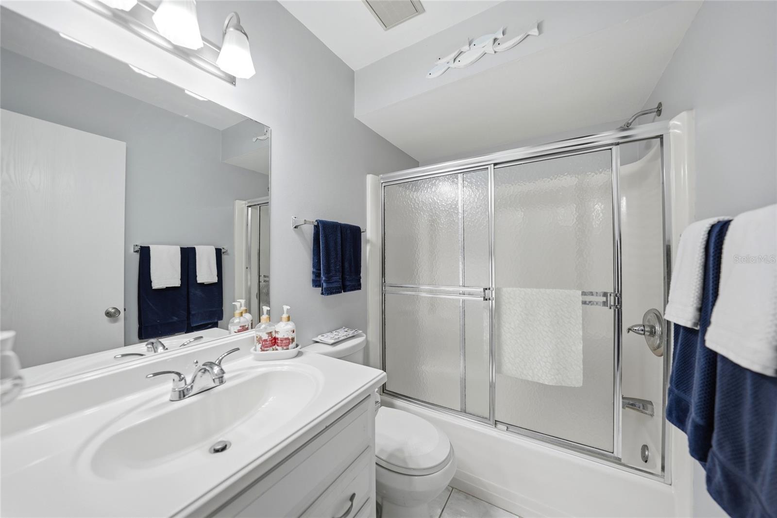 Image 18 of 29 For 25275 Rampart Boulevard 1504