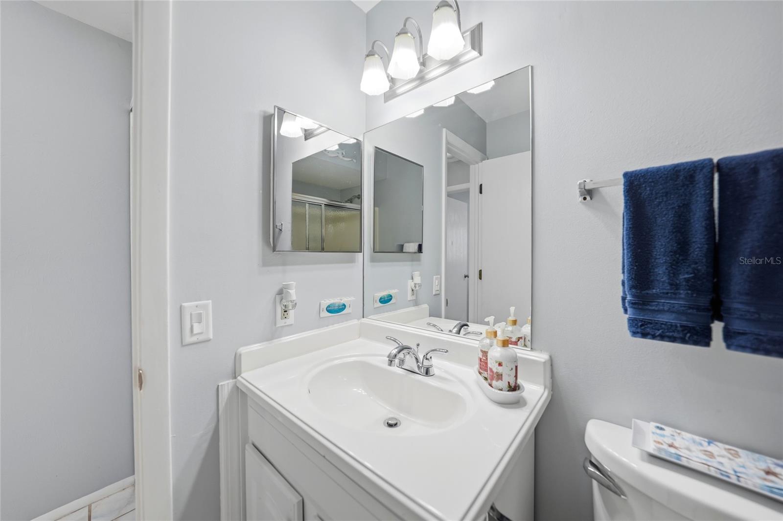 Image 20 of 29 For 25275 Rampart Boulevard 1504