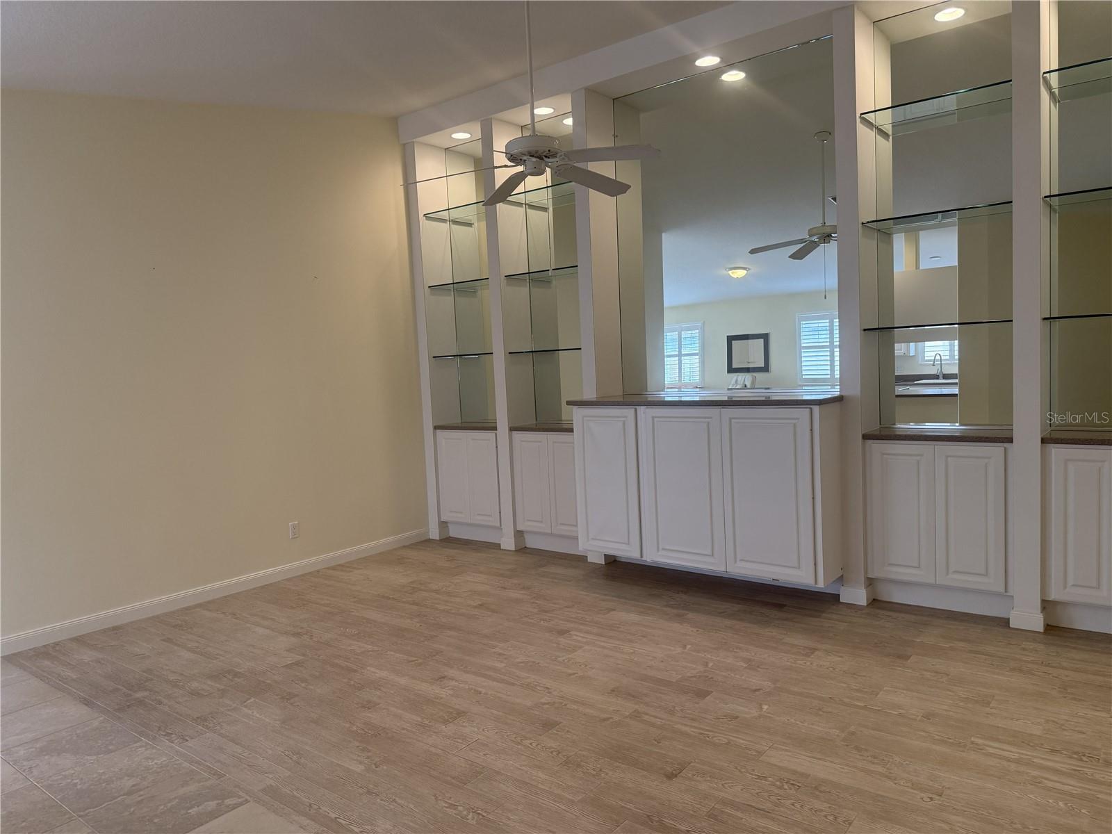 Image 13 of 34 For 6214 Erice Street