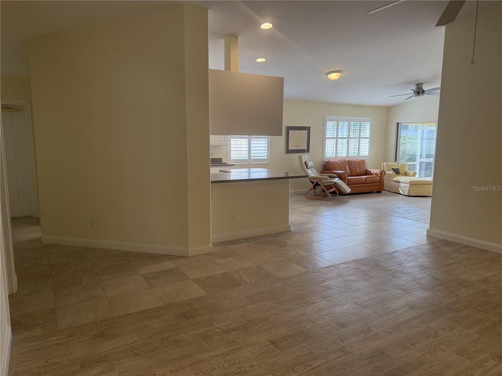 Image 14 of 34 For 6214 Erice Street