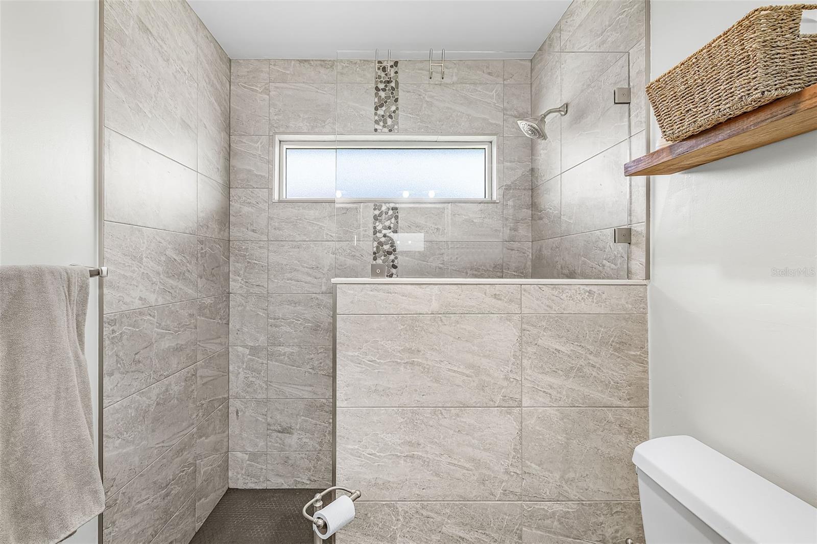 Image 26 of 37 For 5479 Chablis Lane