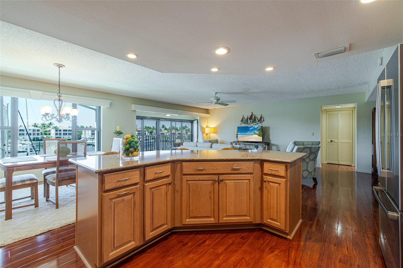 Image 18 of 51 For 3235 Sugarloaf Key Road 13c