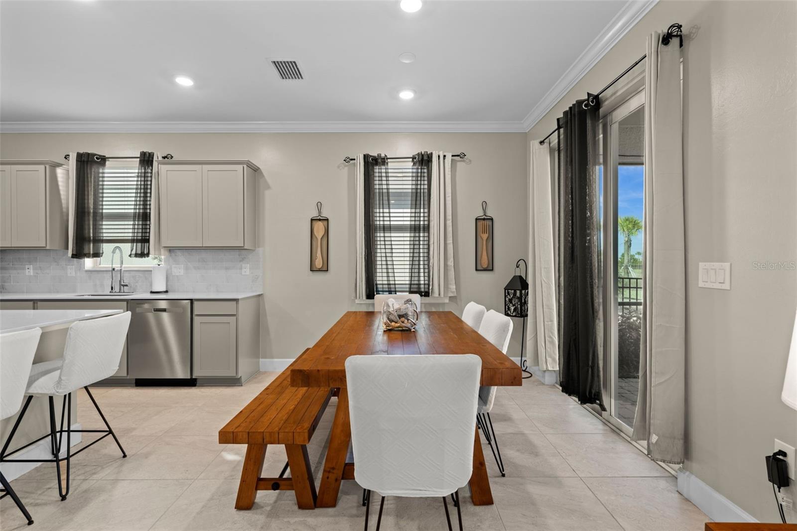 Image 8 of 49 For 16899 Sage Terrace