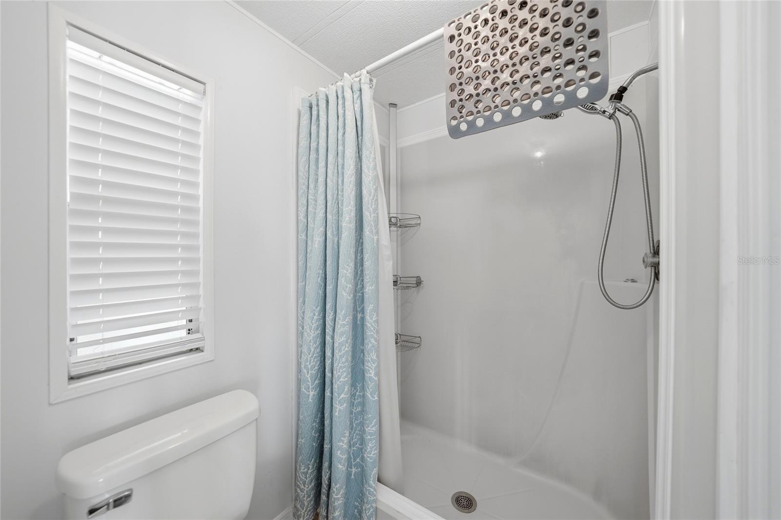 Image 19 of 33 For 10303 Burnt Store Road 173