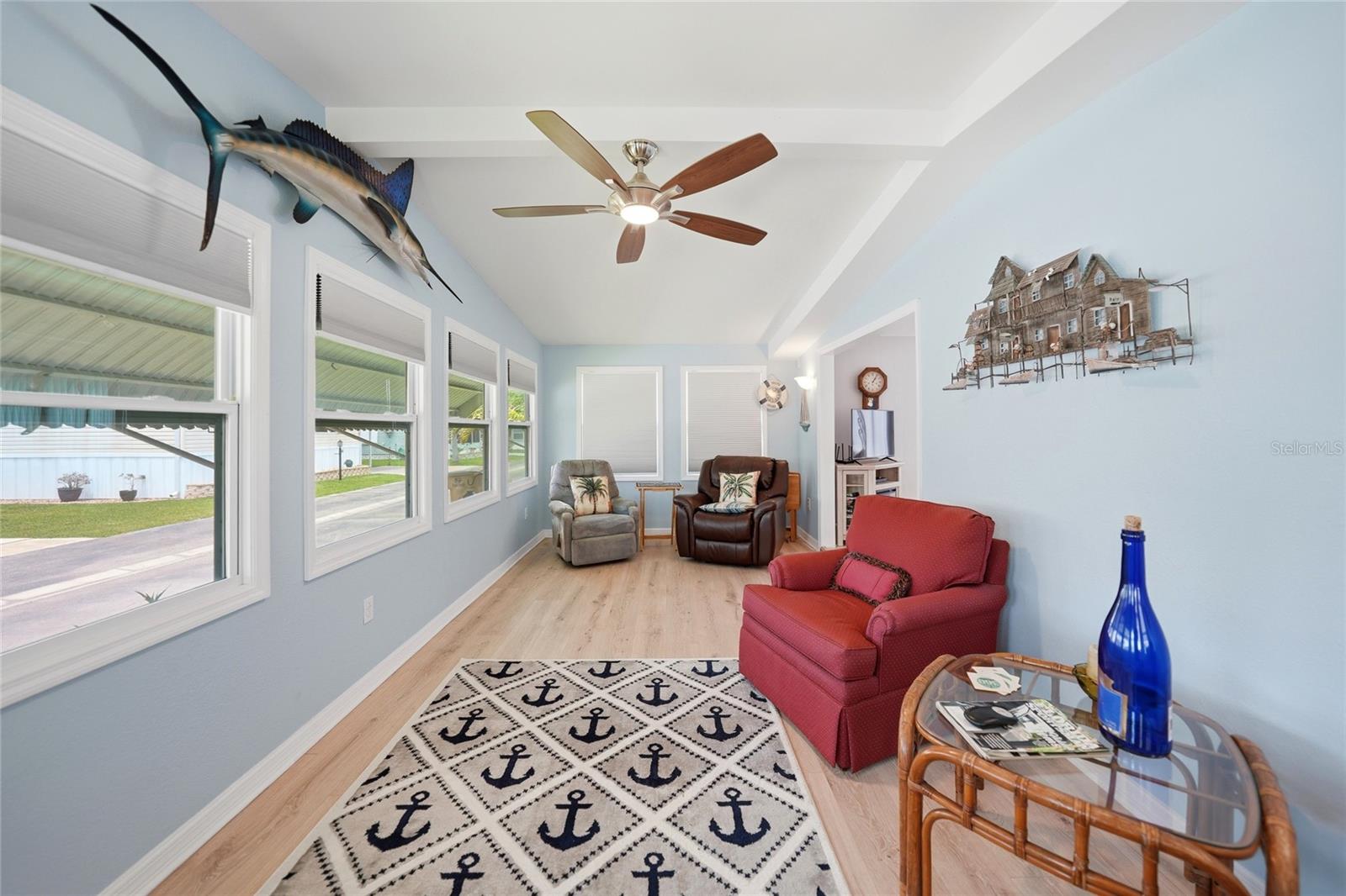 Image 21 of 33 For 10303 Burnt Store Road 173