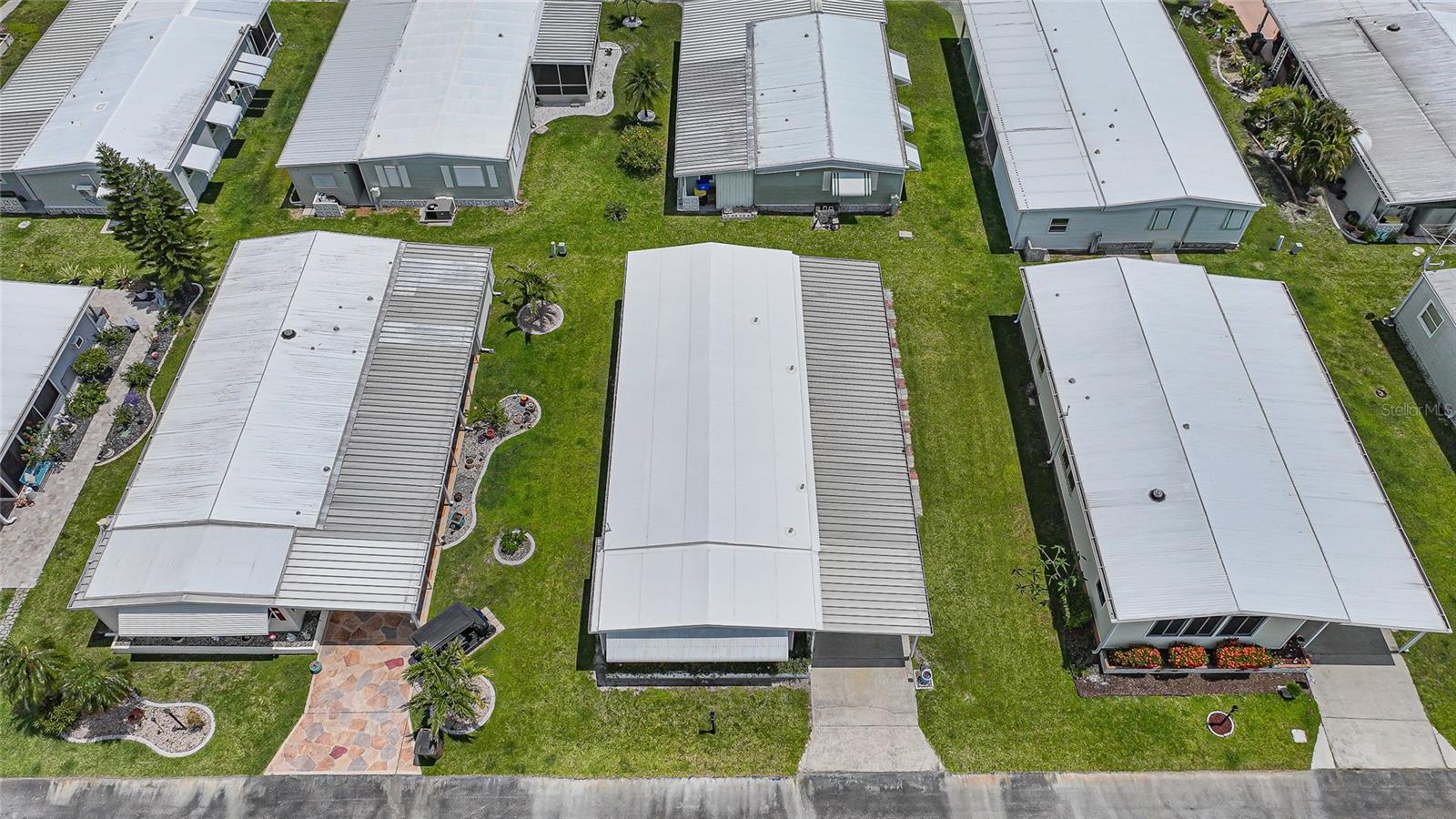 Image 24 of 33 For 10303 Burnt Store Road 173