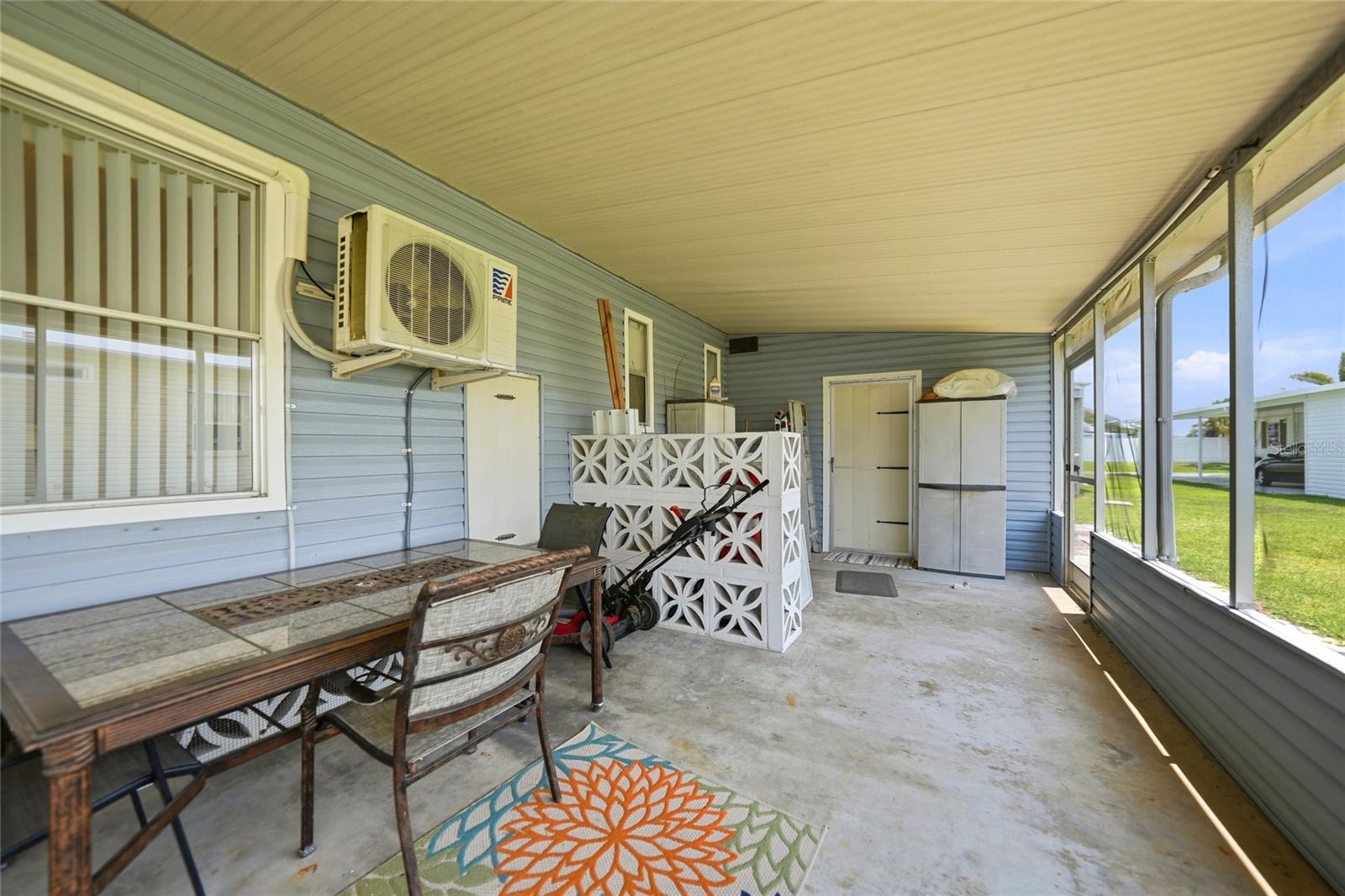 Image 26 of 33 For 10303 Burnt Store Road 173