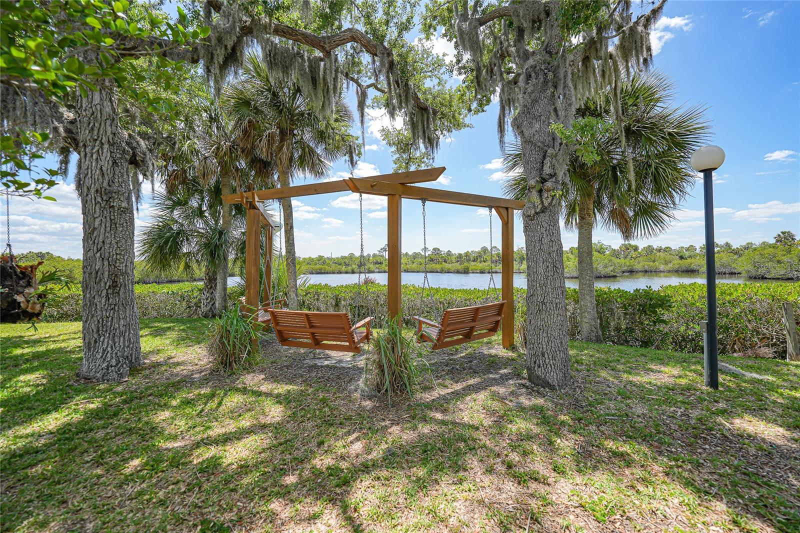 Image 35 of 41 For 10303 Burnt Store Road 143