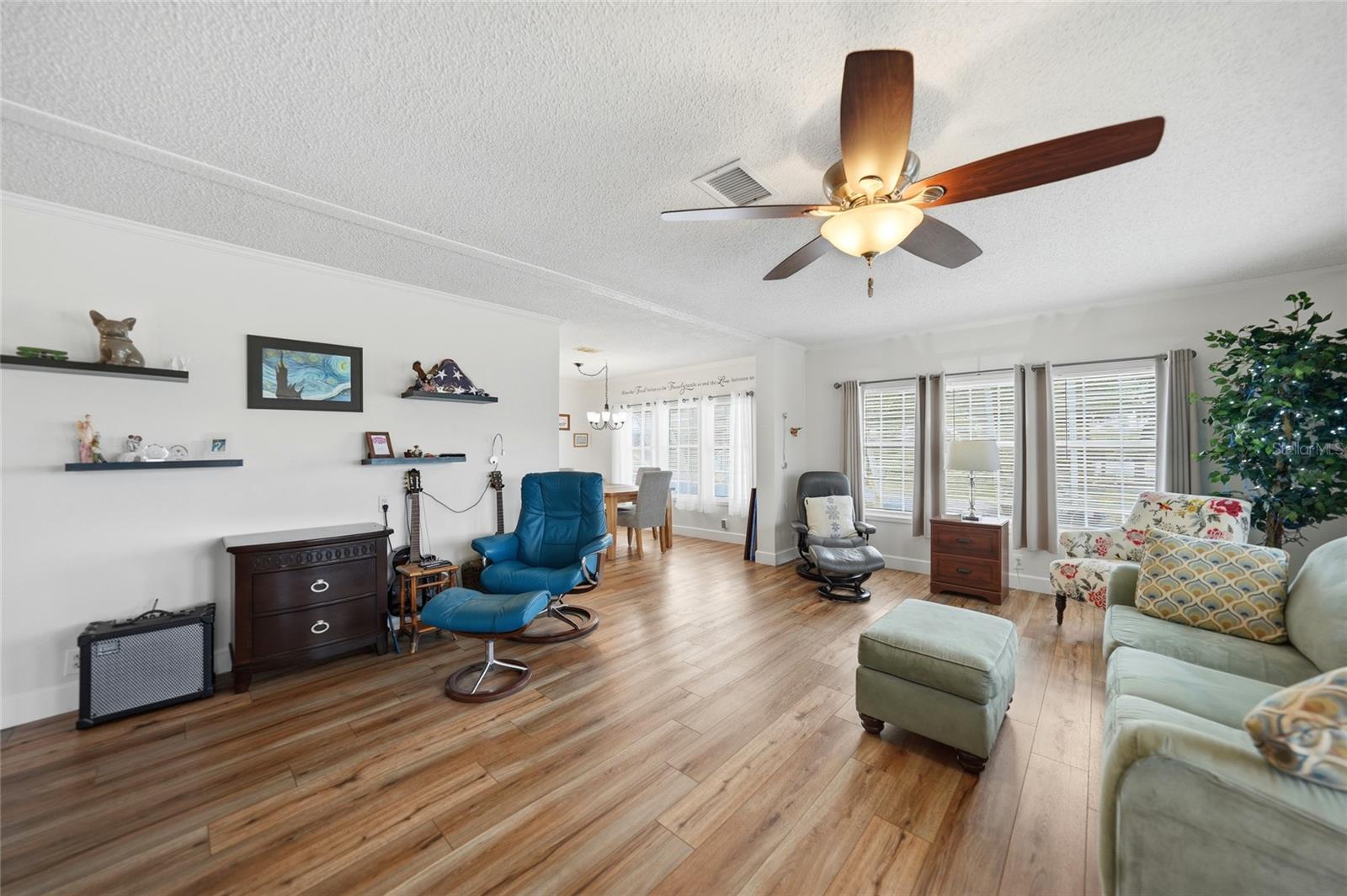 Image 9 of 41 For 10303 Burnt Store Road 143