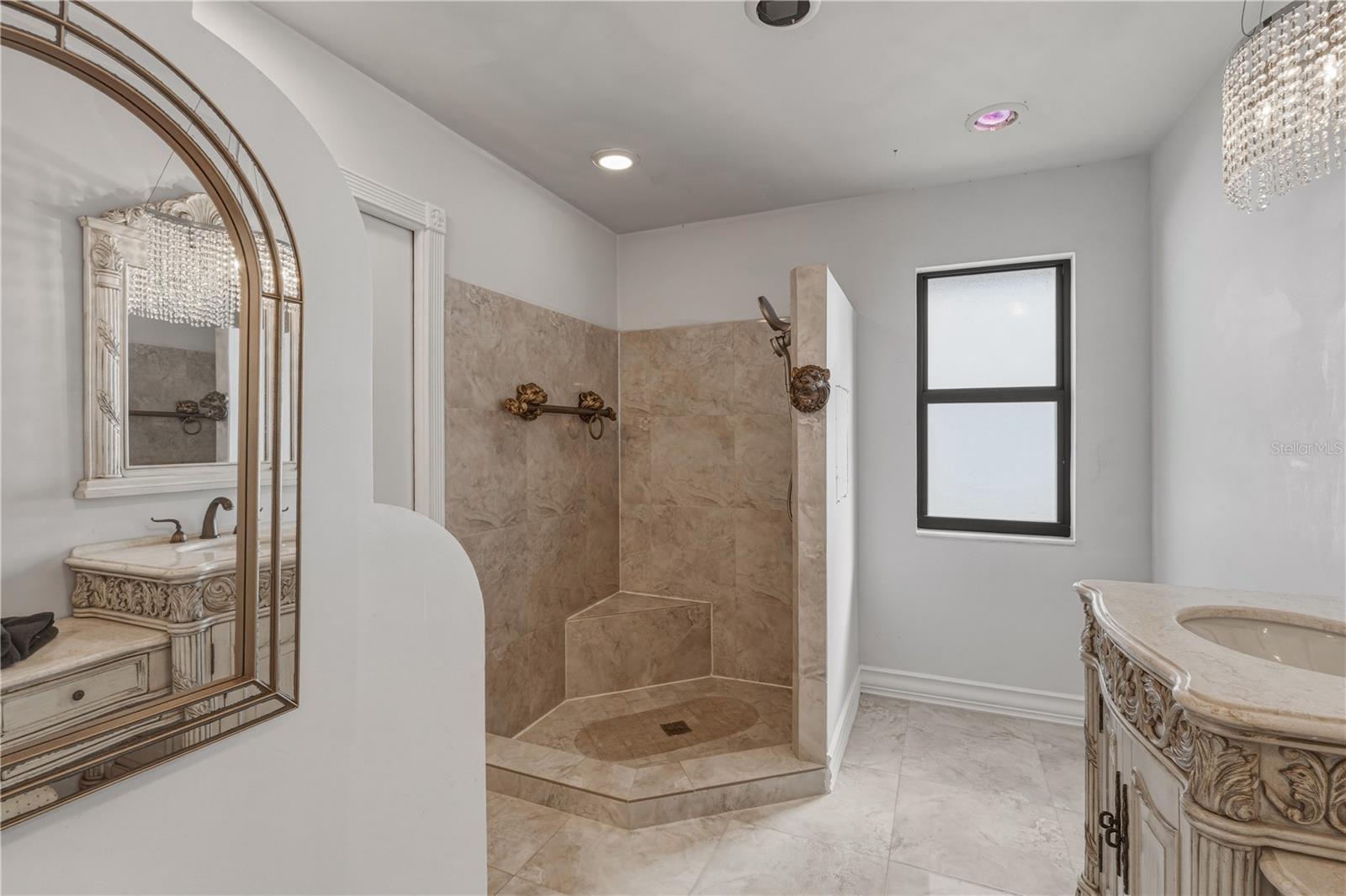 Image 27 of 48 For 857 Bal Harbor Boulevard