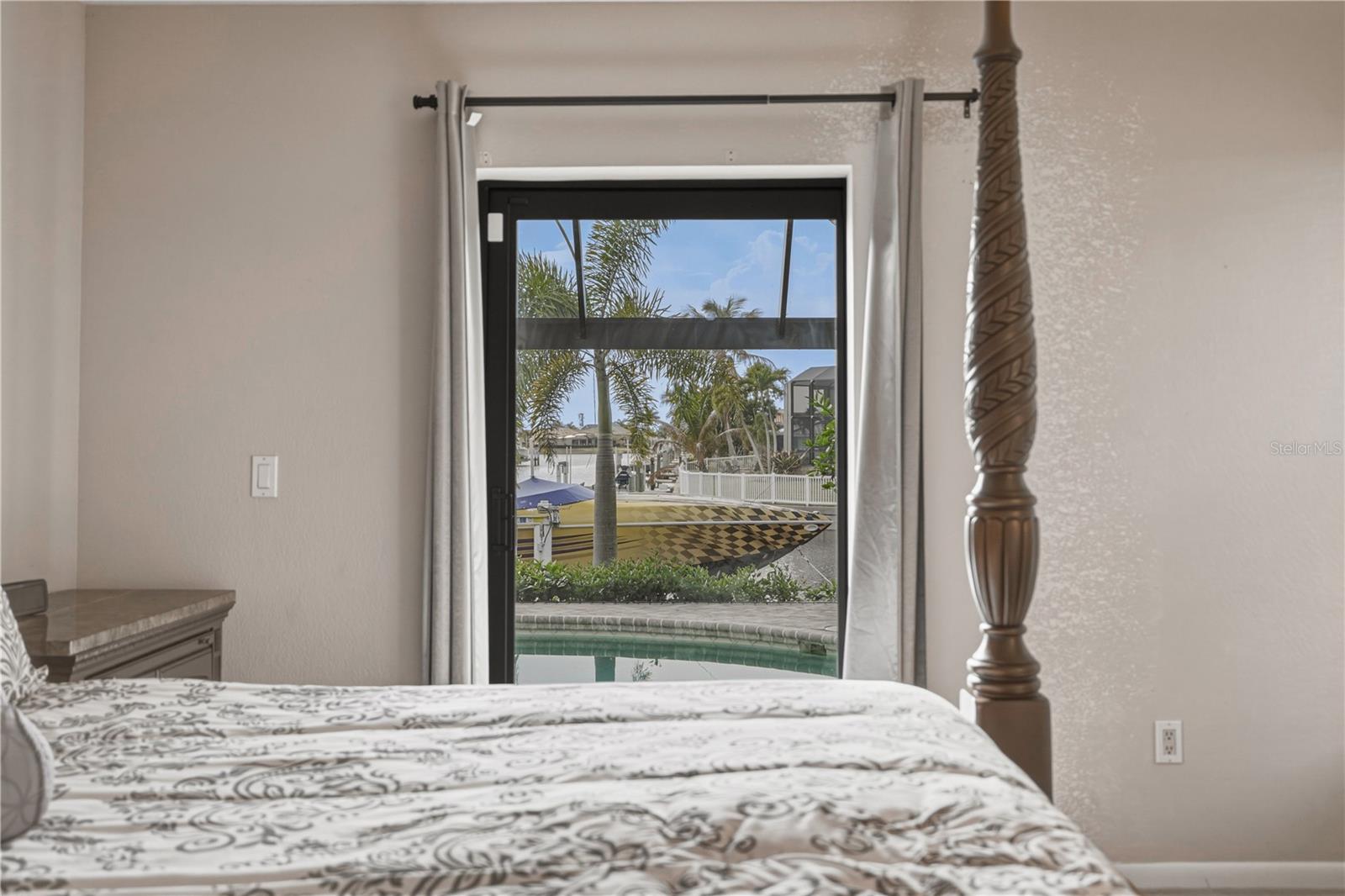 Image 33 of 48 For 857 Bal Harbor Boulevard