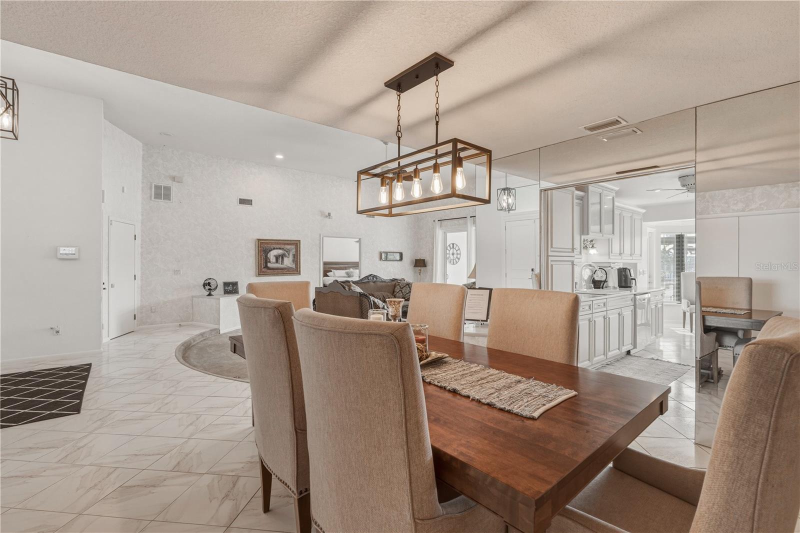 Image 34 of 48 For 857 Bal Harbor Boulevard