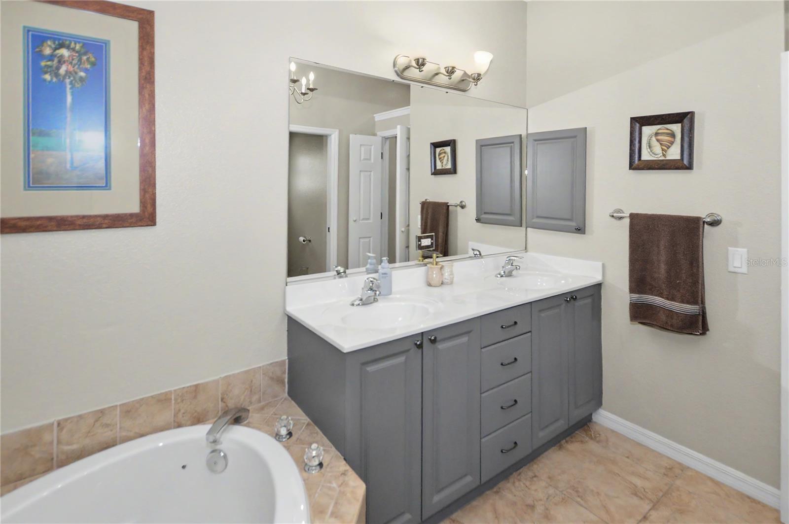 Image 28 of 37 For 4234 Rock Creek Drive